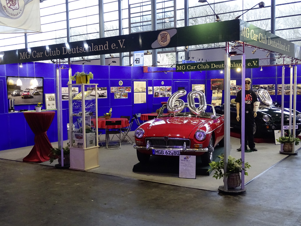 Bremen Classic Motorshow mit Clubstand des MGCC